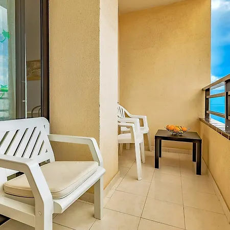 Апартаменты Vista Baranco